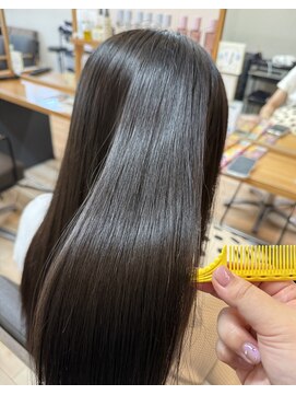 フレイムス ヘアアンドリラックス 吉川店(Frames hair&relax) 縮毛矯正で艶ストレート