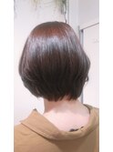 襟足スッキリハンサムボブ