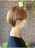 丸みショート/耳だしショート@20代30代@ニュアンスカラー