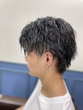 グレイスフルバーバー 赤坂見附店 ソフトツイスト(赤坂/床屋)