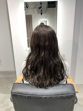 アリーズ シブヤ(ALLYS shibuya) アッシュブラウンカラー