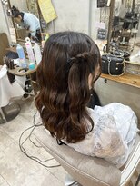 ブーミー(Bor mee)&nbsp;【Bormee】ハーフツイン/ウェーブ巻き/ヘアアレンジ/嶋田萌乃