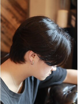 バーバーショップ スバル(BARBERSHOP SUBARU) ＜理容室＞＜バーバー＞センターパート　ニュアンスパーマ