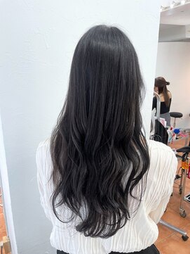 ジュイル シブヤ(JEWIL SHIBUYA) 手だけで柔らかいニュアンスパーマに合わせます♪