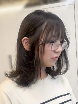 アリュウル 表参道(ALLURE) 透明感たっぷりグレージュ×ミディアムレイヤー◎佐藤