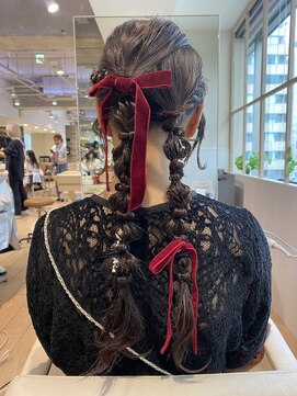 アフロート ディル(AFLOAT D'L) お呼ばれヘア結婚式編みおろしツインアップスタイル