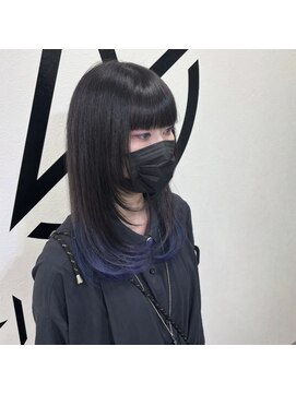 アルケム 学芸大学(AlChem) 【Hana指名】リタッチせずに伸ばしたグラデで毛先青［学芸大学］