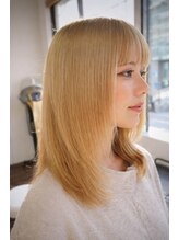 テラ(terra)&nbsp;ラフブロンド×ストレートレイヤー