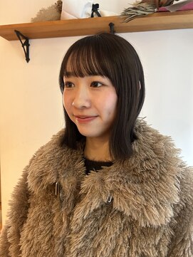 ガーランド (Garland) ☆ミディアムレイヤー/顔まわりカット/オージュアカラー