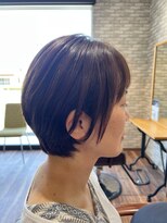 アンドブルー(and BLUE) 伊勢崎伸ばし中ショートボブ