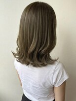 セルカ 高田馬場(CERCA) 大人くびれミディアムボブ×オリーブベージュ
