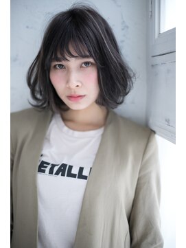 トッカ ヘアアンドトリートメント 難波店 シークレットラインカラースタイル