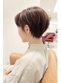 丸みショート耳かけグレージュクールショート