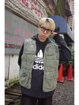 オーシャントーキョー(OCEAN TOKYO)&nbsp;韓国ヘアカルマパーマカルマバングセンターパート金髪ウルフ