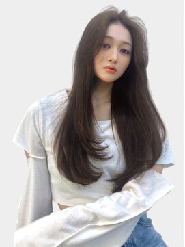 ユーフォリア 新宿通り(Euphoria) くびレイヤーエモージュニュアンス韓国ヘア