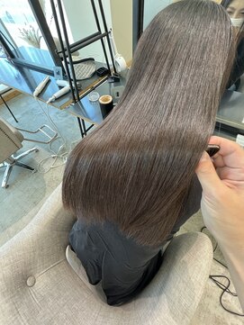 ラヴィエ(RAVIE) 【半田・髪質改善】縮毛矯正/トリートメント/マンツーマン