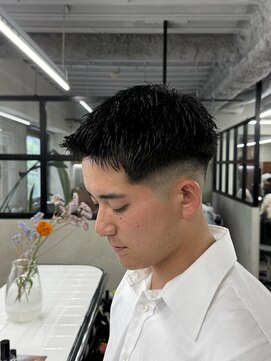 ニコ トウキョウ ロジック(nico TOKYO Logic) フェードカットメンズカット短髪