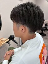 コク(COQU.)&nbsp;ツーブロック　刈り上げショート