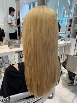 ヘアーアンドメイク ニューヨークニューヨーク 姫路店(Hair&Make NYNY) 抜きっぱなしブロンドカラー