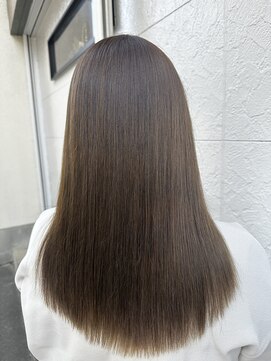 ビヨウシツ チャーリー 韓国風カーキベージュカラーベージュブラウンカラー