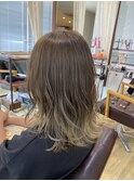 ナチュラルなベージュ系グラデーション♪