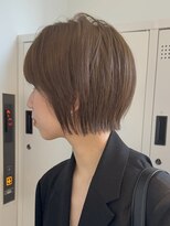 ラフ 立川(Laff) 切りっぱなしボブ アッシュカラー 縮毛矯正 レイヤーボブ