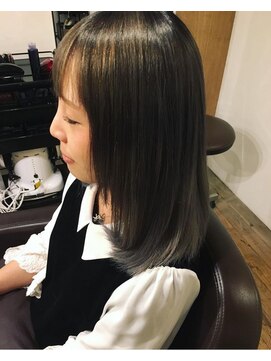 リコモ(Likkle More) グレージュ系グラデーションカラー