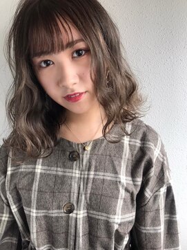 ワンインチ(1 inch) 【石鉢洋太】ベージュ/艶髪/透明感