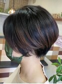 ショートヘア