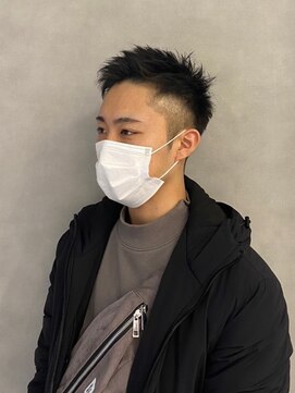 ソアー 新大阪(SOAR) 爽やかメンズ!サイドフェード×束感ショート【新大阪】