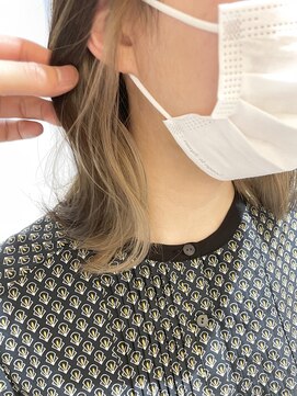 ネオリーブギンザ 銀座店(Neolive GINZA) インナーカラー×ミルクティーベージュ