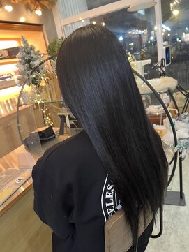 ユラギフロムユイマァル 水島店(YURAGI from YUIMARL) ブルーブラック