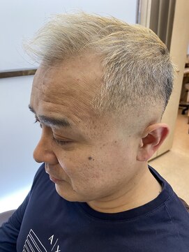 オオノ イキ堂島店(ONO) スキンフェード&フォワードスタイル