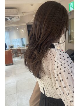 キャンバス バイ ネオリーブ 横浜西口(Canvas by neo.) ロングレイヤー ナチュラルハイライト くすみブラウン【miku】