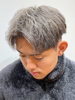 ルースト 渋谷店(ROOST)&nbsp;アッシュグレー(ブリーチ1回+オンカラー)