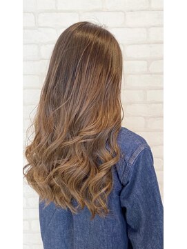 ビスイル 秋葉原店(Vis ill) 大人美人アッシュオリーブショコラアッシュ韓国風巻きモテ髪