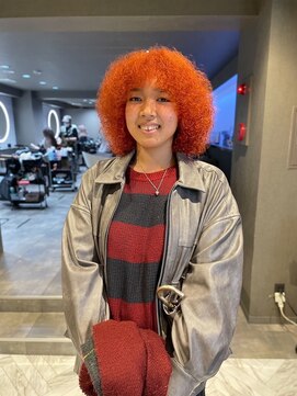 ミリム 栄矢場町店(MIRiM) 【栄矢場町】癖毛活かし、オレンジカラー×ブリーチ