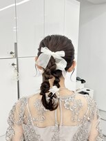 アマトウキョウ アユンチェ(AMA TOKYO×AYUNCHE) ポニーテール参列ヘア