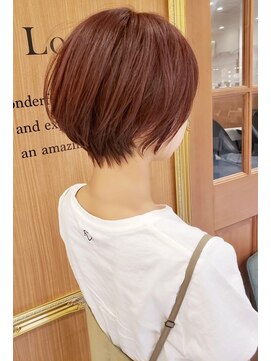 ロンドプロフィール 浦和(Lond profil) 大人可愛い20代30代40代黒髪前下がりショートボブ丸みショート◎