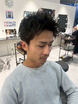 メンズサロン キング 枚方店(Men’s salon K!ng) 波巻きツイストスパイラルパーマ/フェザーパーマ/眉毛/メンズ