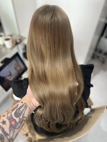 ロエ 恵比寿 代官山(ROE)&nbsp;オリーブベージュ　レイヤーカット　前髪　ブリーチなし　艶髪