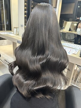 リア 布施店(Lia) ダークグレイジュ