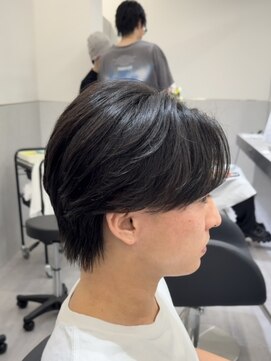 ビカムメンズヘアー 栄店(become men's hair) センターパート/毛流れパーマ／名古屋