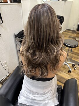 シーバイジェニック(SEA by GENIC) コントラストハイライト