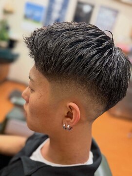カットハウス コヤマ アップパングスタイル