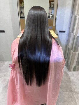 高難易度縮毛矯正 超ロングも毛先までサラサラの目から鱗の仕上がりは乾かすだけ