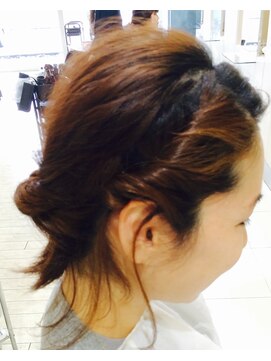 ボブインターナショナル(bob international) ねじり編みスタイル