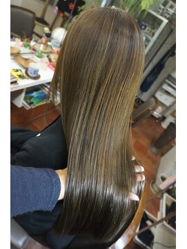 ヘアーアンドメイク フラット ヒルズ(Hair&Make FLAT HILLS) ヨーロピアン・アミノカラースタイル。。。