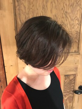 ムードコア(mu;d-Coa) 【寺澤千春】　大人きれい　前下りショートボブ