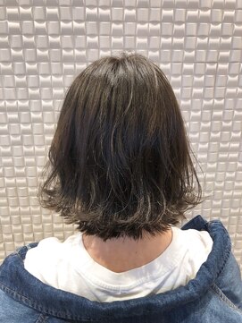 オリーブスバイネオリーブ(Olive's by neolive) 【新宿 Olive's by neolive】ブルーベージュ×外ハネ